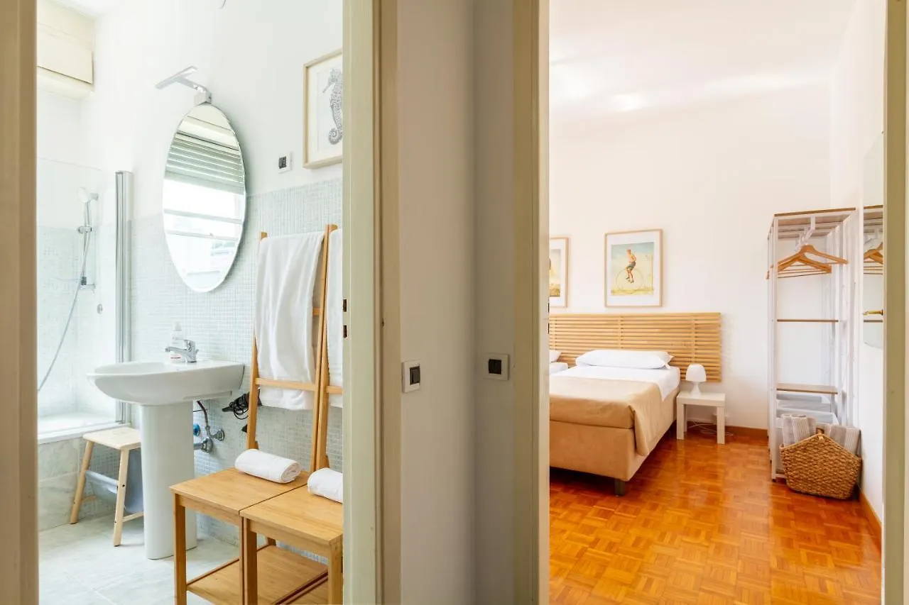 Apartment Palazzo Lombardia - Central Station - Bighome Milan