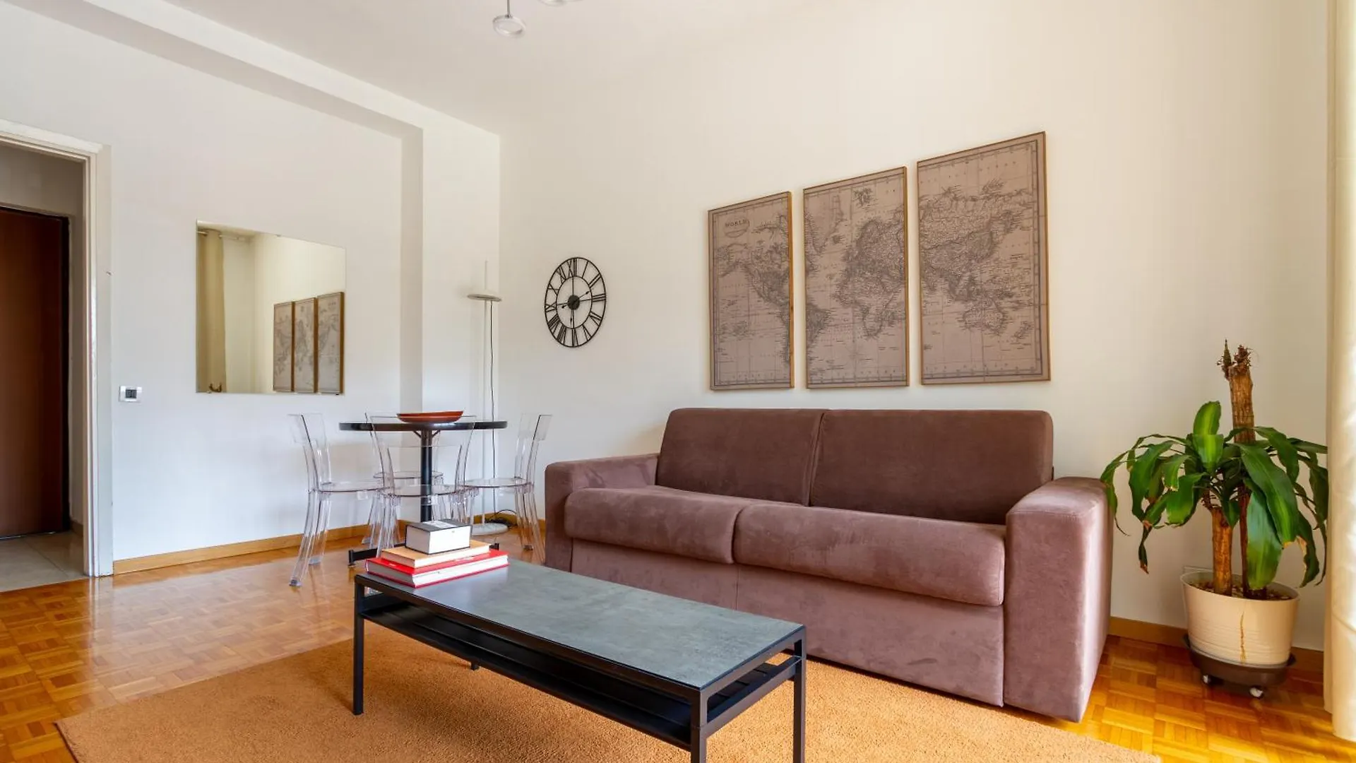 Palazzo Lombardia - Central Station - Bighome Milano Italia